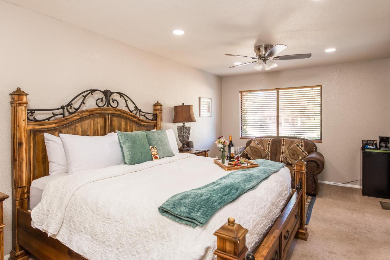 セドナ ウィスパリング クリーク ベッド ＆ ブレックファースト Bed & Breakfast エクステリア 写真